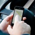 広瀬すずの兄 飲酒 スマホながら運転で逮捕。ながら運転の危険認知がさらに高まる